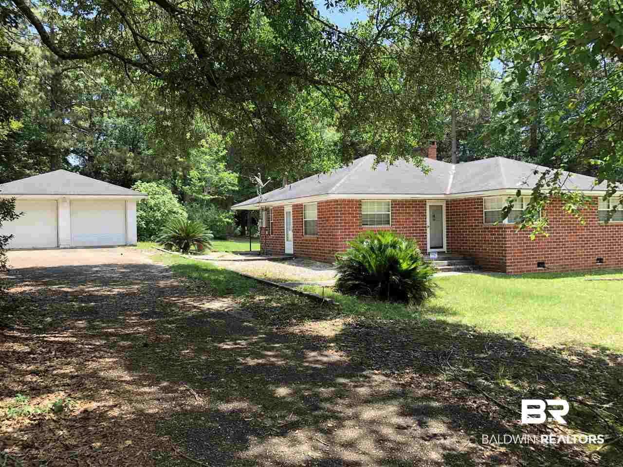 365 Gaines Avenue Mobile, AL 36609 - Photo 1 of 29