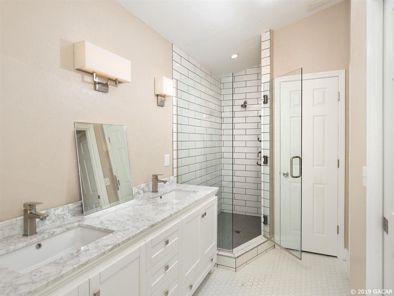 5127 Southwest 88 Terrace Gainesville, FL 32608 - Photo 4 of 28