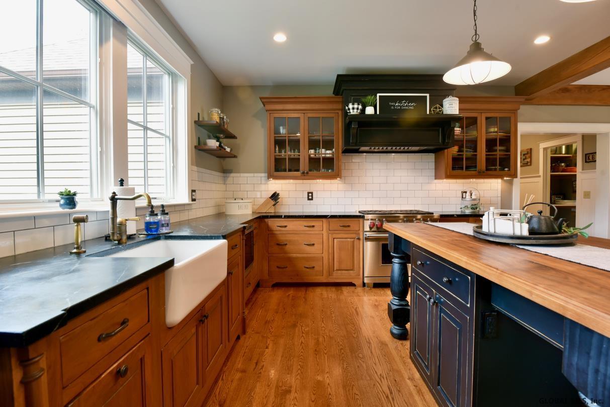 862-868 Pearse Road Schenectady, NY 12309 - Photo 14 of 72 Gallery Image 14