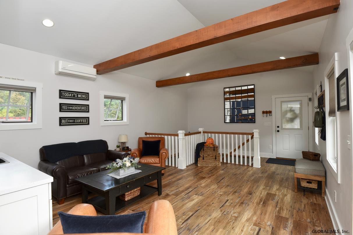 862-868 Pearse Road Schenectady, NY 12309 - Photo 39 of 72 Gallery Image 39