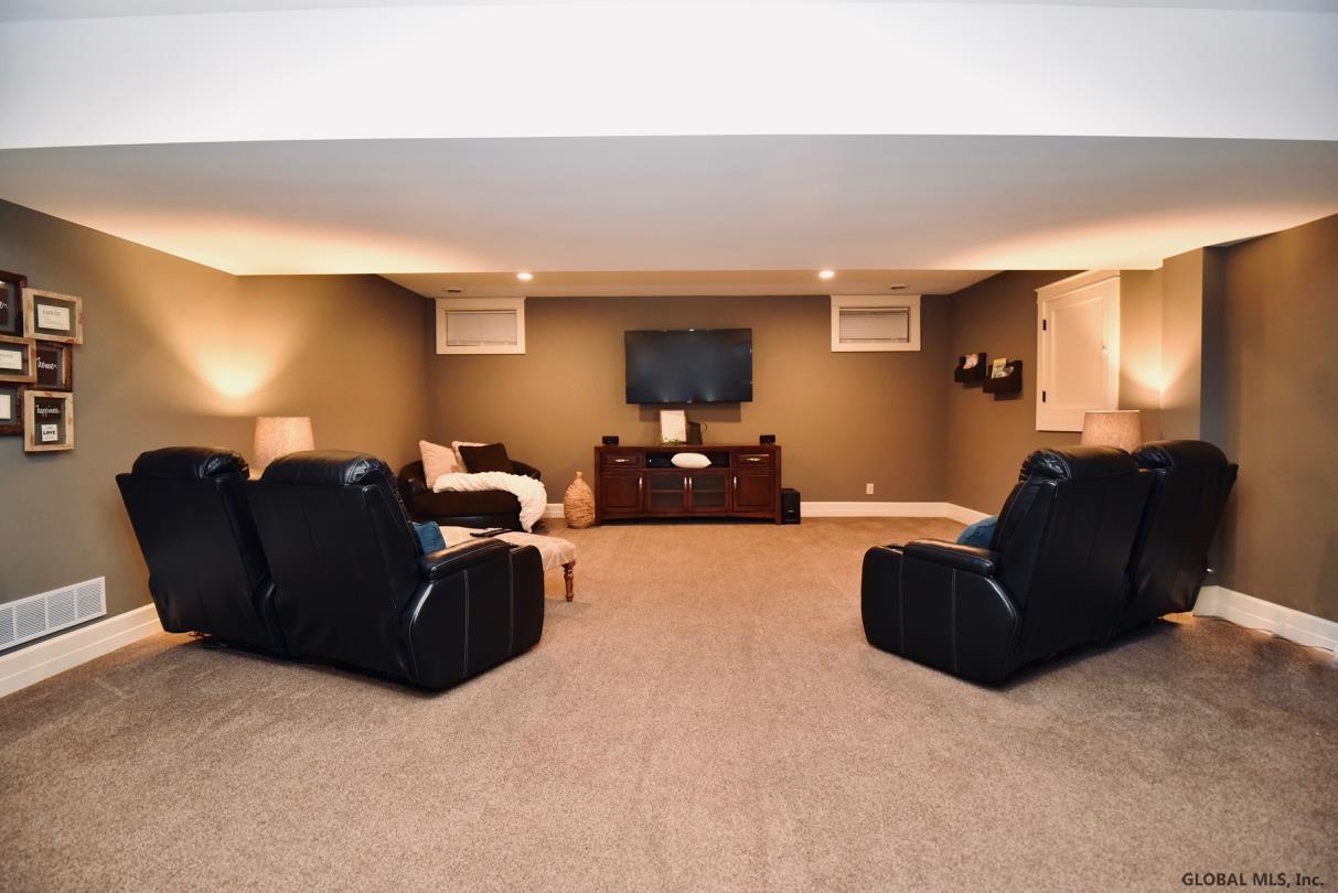 862-868 Pearse Road Schenectady, NY 12309 - Photo 49 of 72 Gallery Image 49