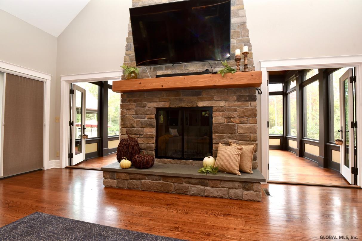 Gallery Image 6