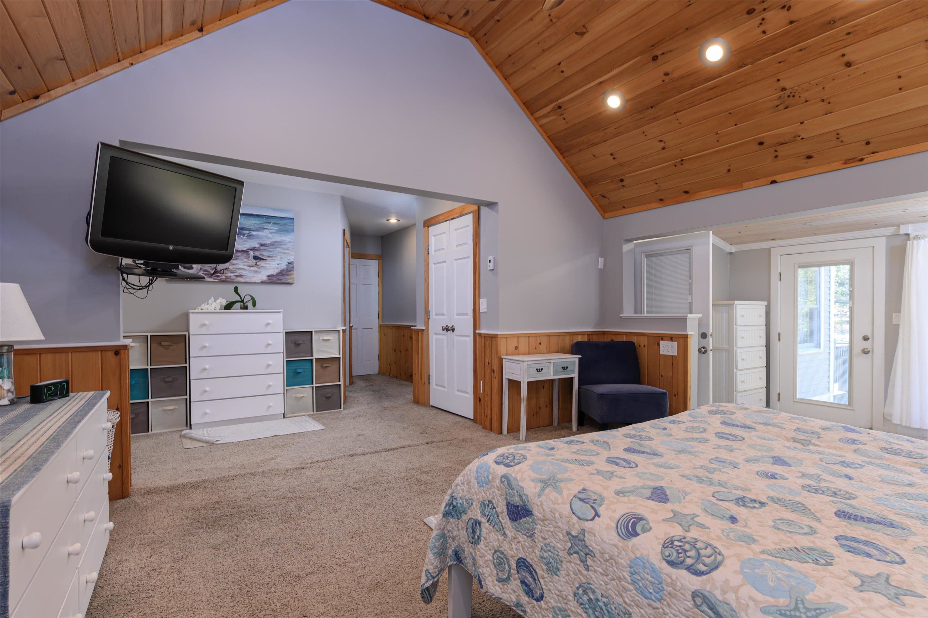 104 Spruce Lane Ludlow, VT 05149 - Photo 17 of 59