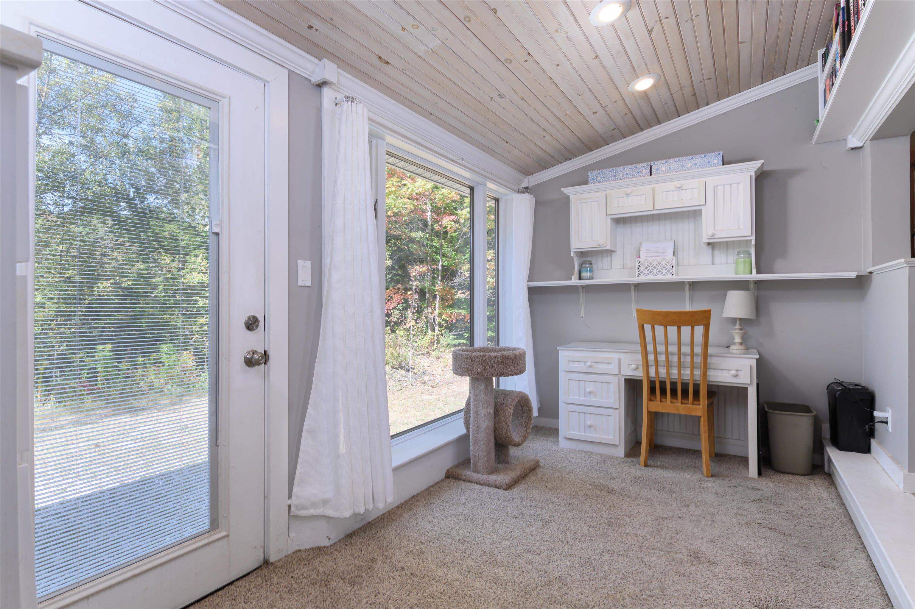 104 Spruce Lane Ludlow, VT 05149 - Photo 18 of 59