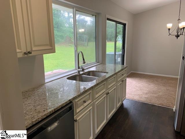 129 Spring Street Laurens, SC 29360 - Photo 4 of 26 Gallery Image 4
