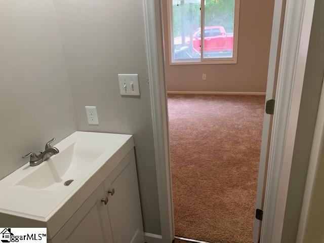 129 Spring Street Laurens, SC 29360 - Photo 8 of 26 Gallery Image 8