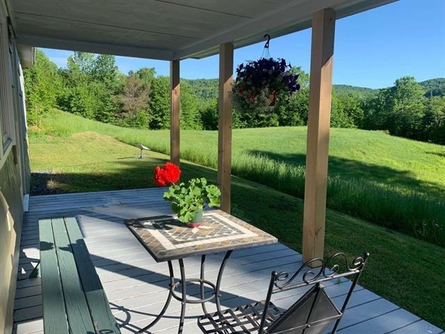4927 Maplewood Road Corinth, VT 05086 - Photo 18 of 24