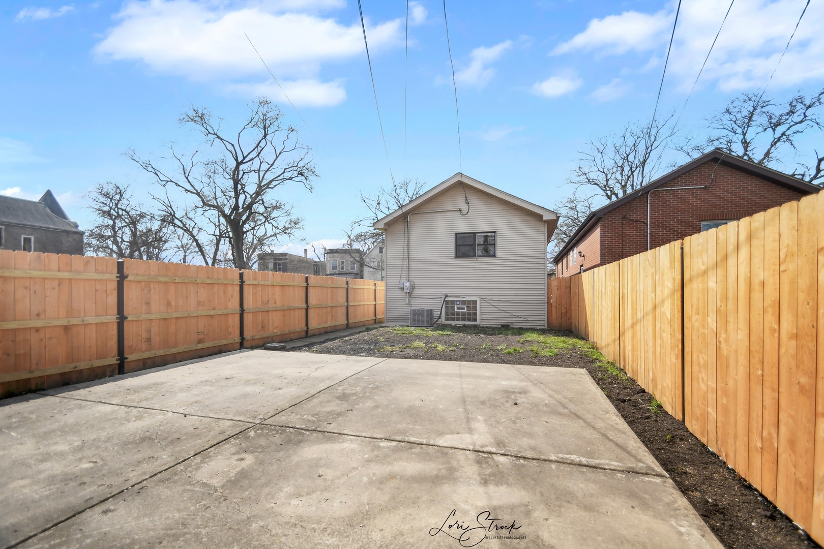 5525 South Emerald Avenue Chicago, IL 60621 - Photo 29 of 29 a view of backyard of house