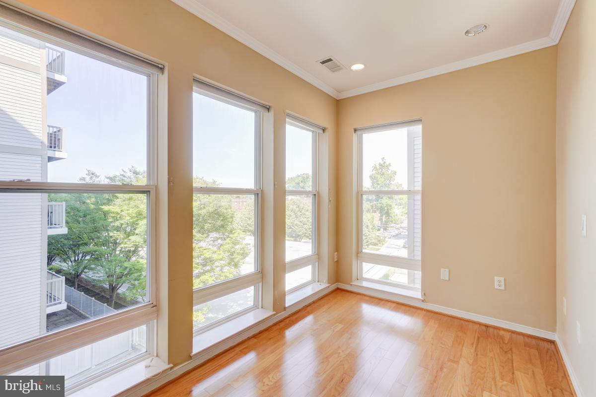8045 Newell Street, Unit 309 Silver Spring, MD 20910 - Photo 15 of 27
