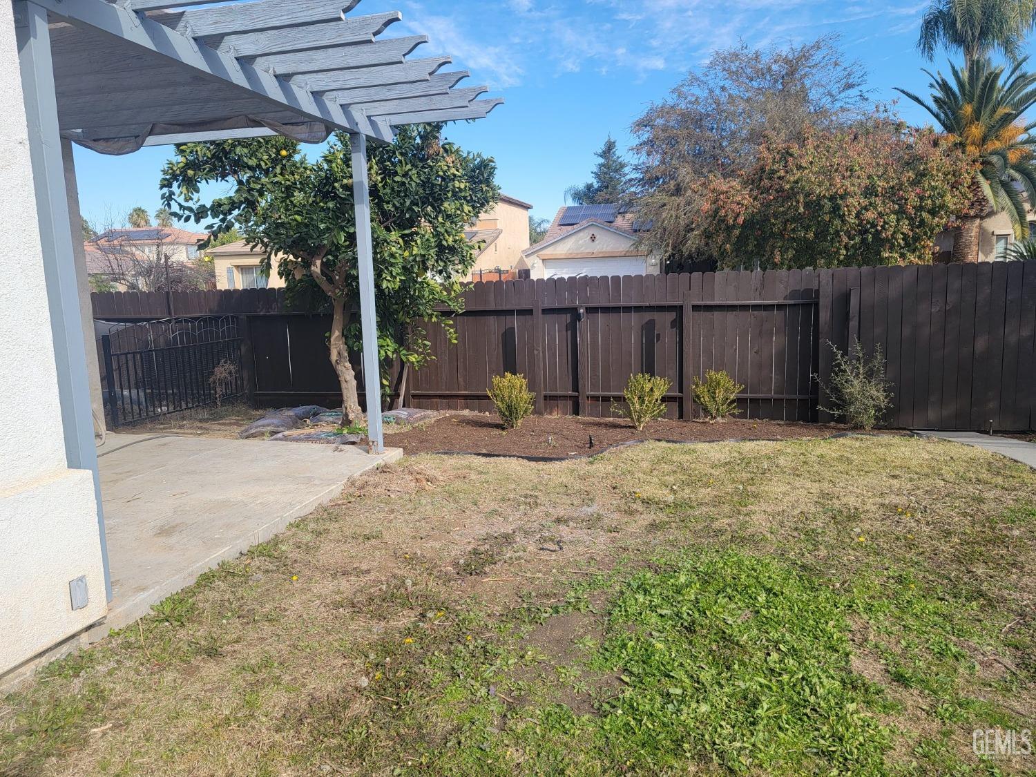 Undisclosed Address Bakersfield, CA 93312 - Photo 42 of 45 a view of outdoor space and yard