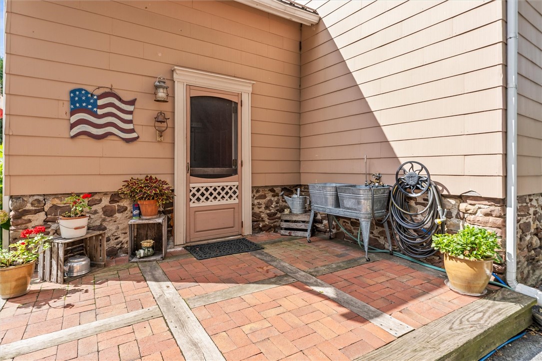 1370 Lake Road North Hamlin, NY 14464 - Photo 7 of 50