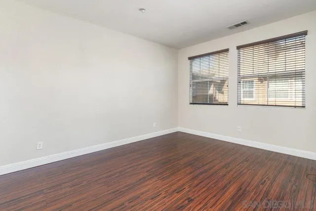 $450,000 | 41543 King Palm Avenue, Unit 5, Murrieta, CA 92562