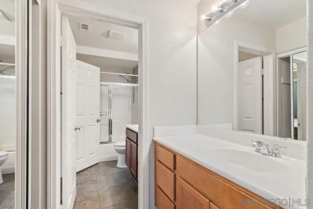 $450,000 | 41543 King Palm Avenue, Unit 5, Murrieta, CA 92562