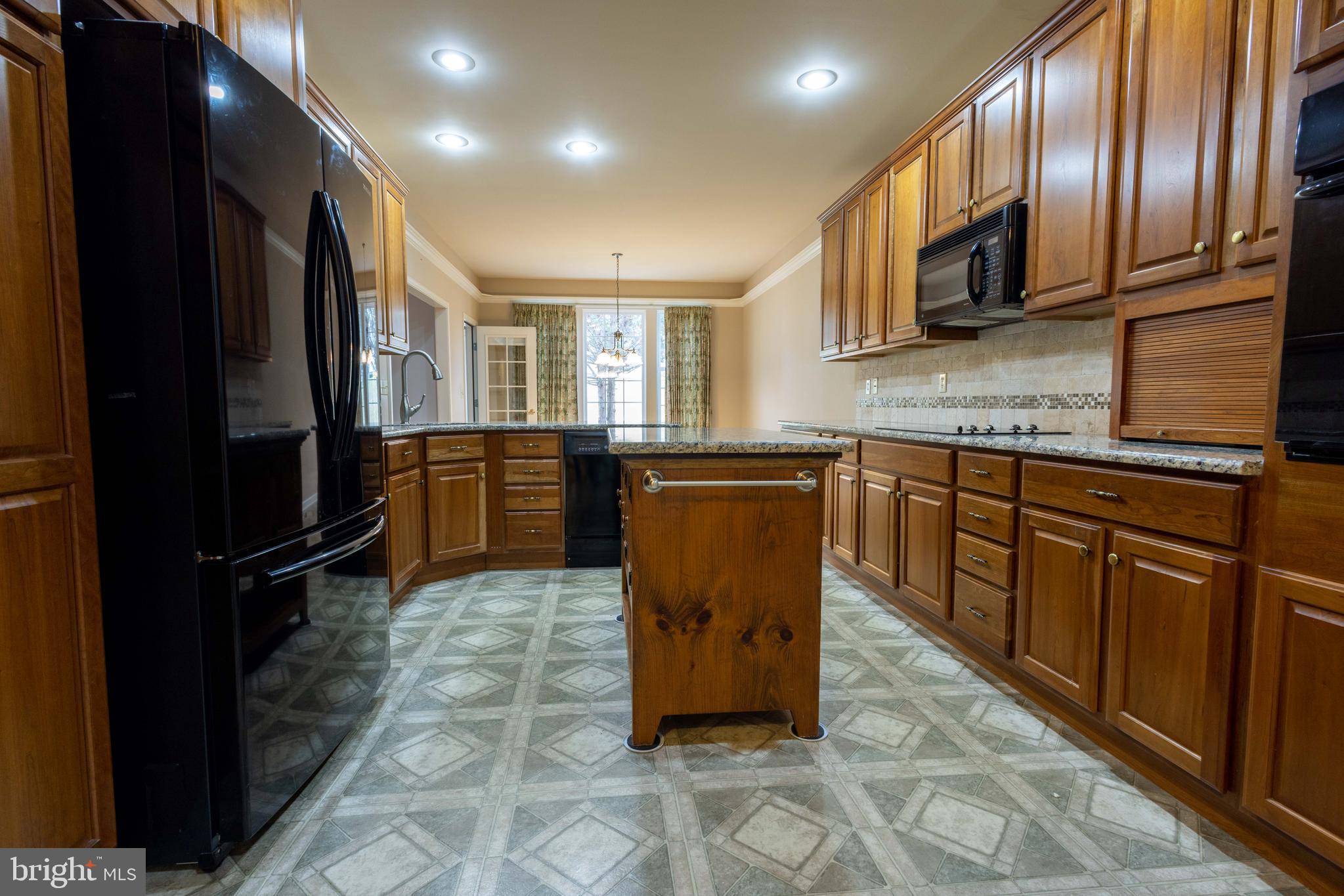 209 Sutherland Road Lancaster, PA 17603 - Photo 20 of 36 Gallery Image 20