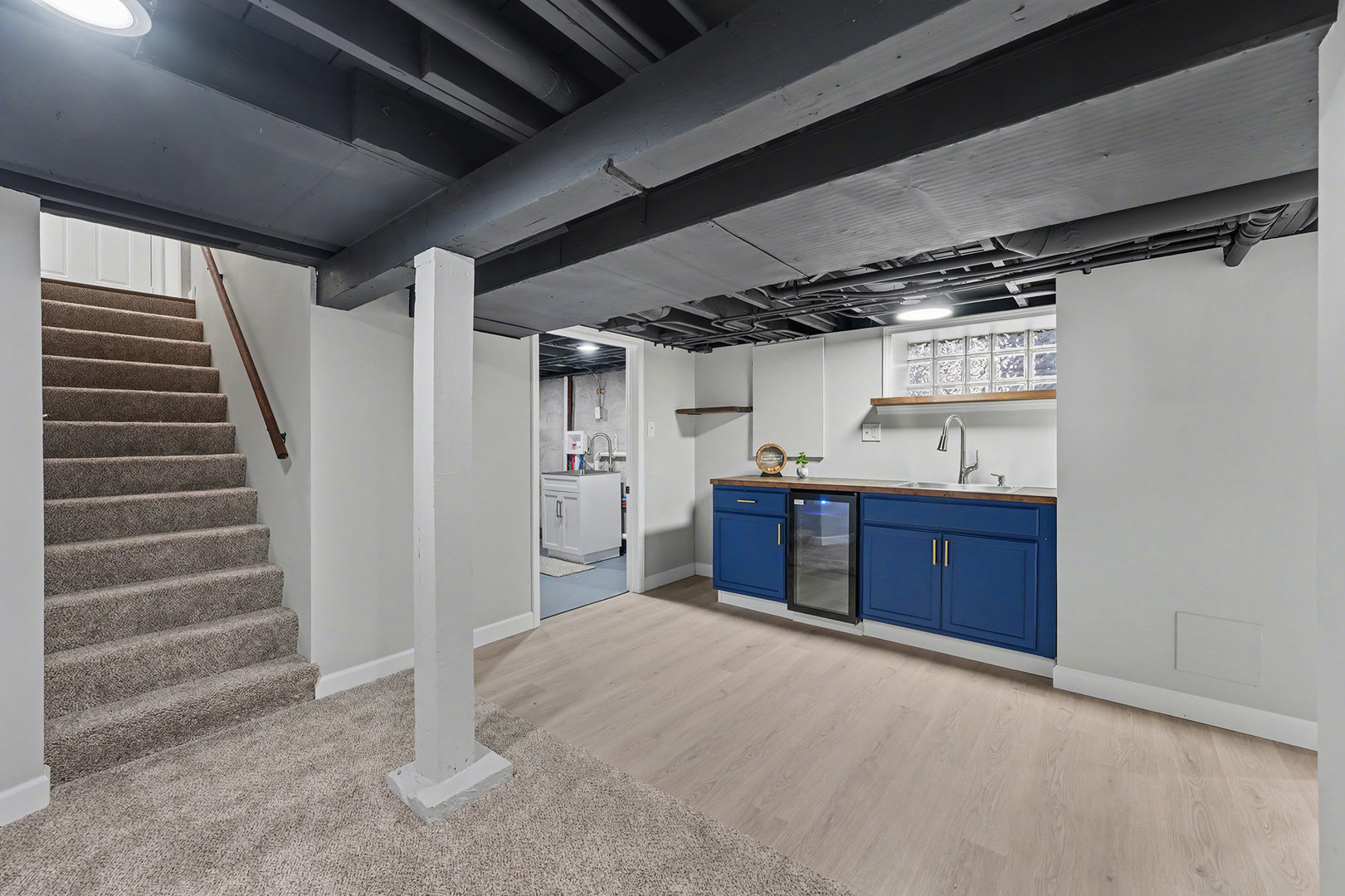 3634 178th Street Lansing, IL 60438 - Photo 18 of 28 a view of a room with racks