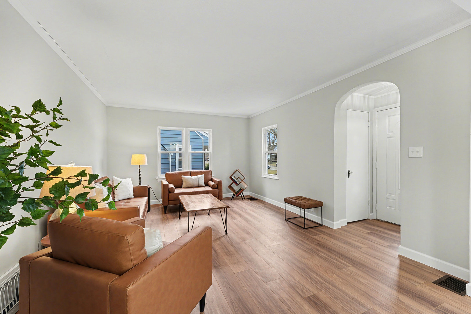 3634 178th Street Lansing, IL 60438 - Photo 5 of 28 a living room with furniture and a potted plant