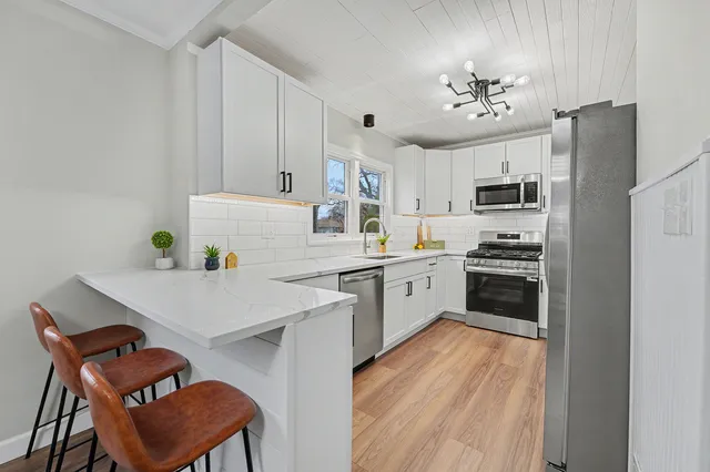 $279,900 | 3634 178th Street, Lansing, IL 60438