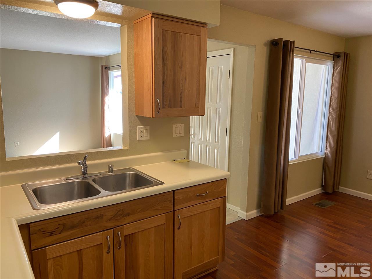 6465 Lotus Street Reno, NV 89506 - Photo 5 of 19 Photo 5