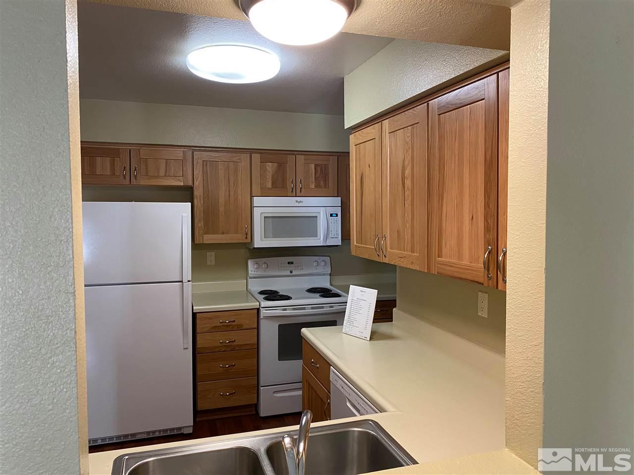 6465 Lotus Street Reno, NV 89506 - Photo 6 of 19 Photo 6