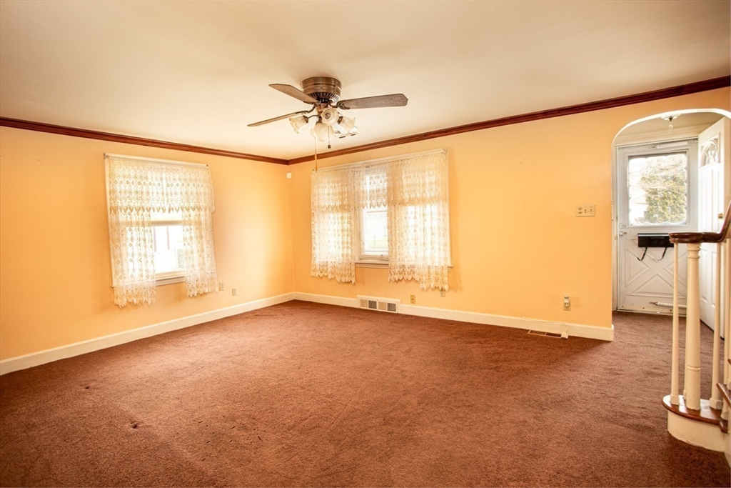 309 Lawton Street Fall River, MA 02721 - Photo 7 of 33 Gallery Image 7