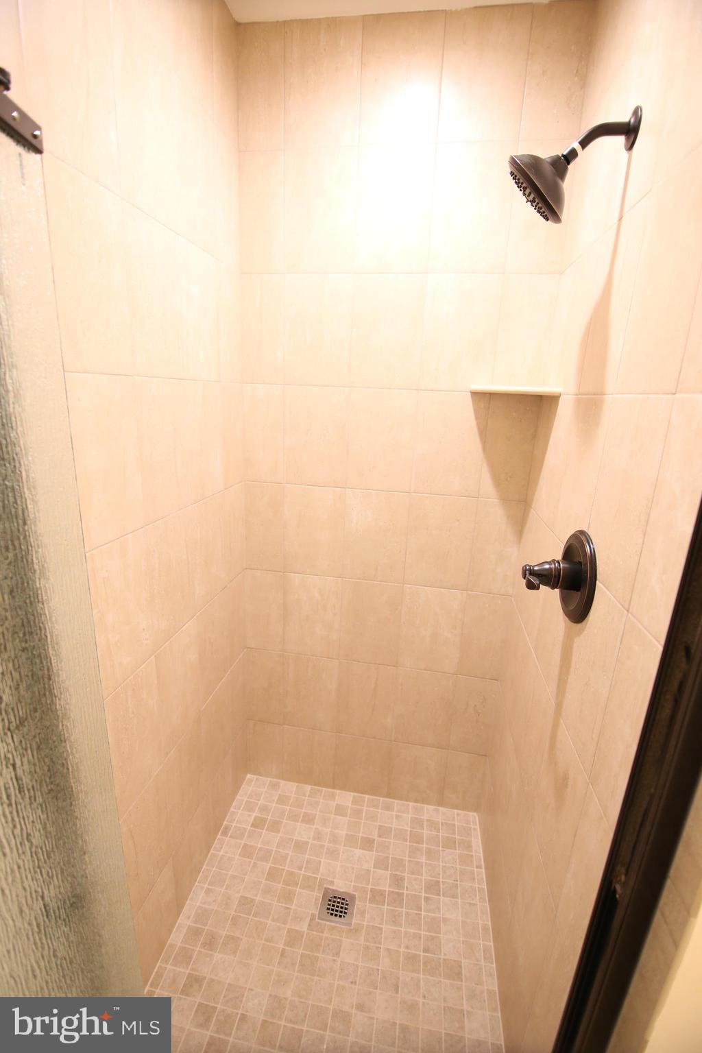18 Fallenrock Road Levittown, PA 19056 - Photo 16 of 29 Master Bath Shower