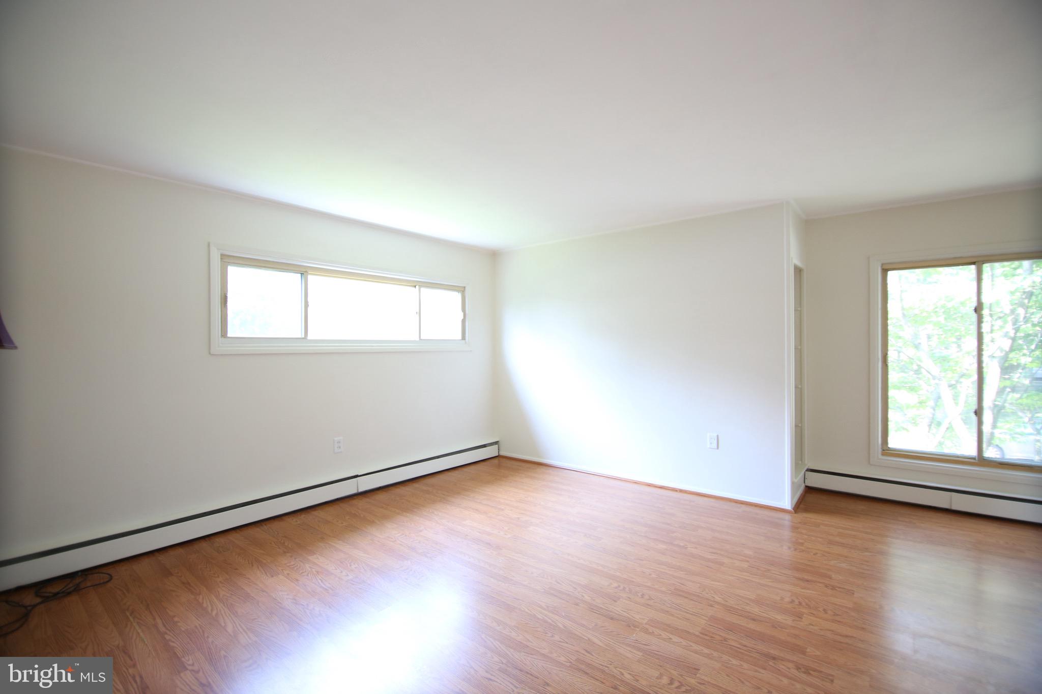 18 Fallenrock Road Levittown, PA 19056 - Photo 21 of 29