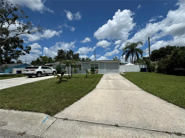 $449,900 | 2702 Campus Hill Drive, Tampa, FL 33612