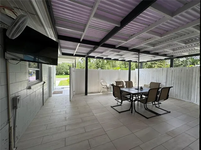 $449,900 | 2702 Campus Hill Drive, Tampa, FL 33612