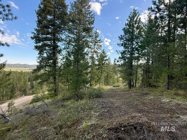 $139,000 | 38 San Ignacio Way, Cascade, ID 83611