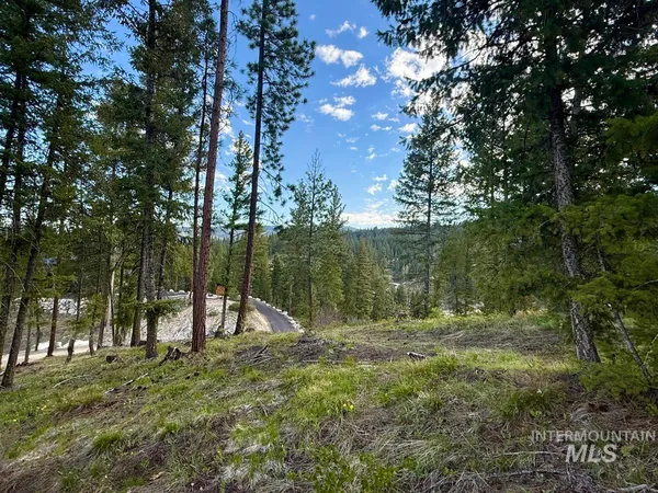 $139,000 | 38 San Ignacio Way, Cascade, ID 83611
