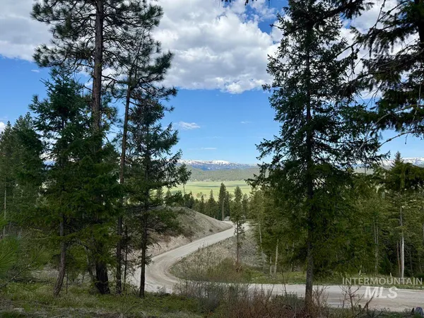 $139,000 | 38 San Ignacio Way, Cascade, ID 83611
