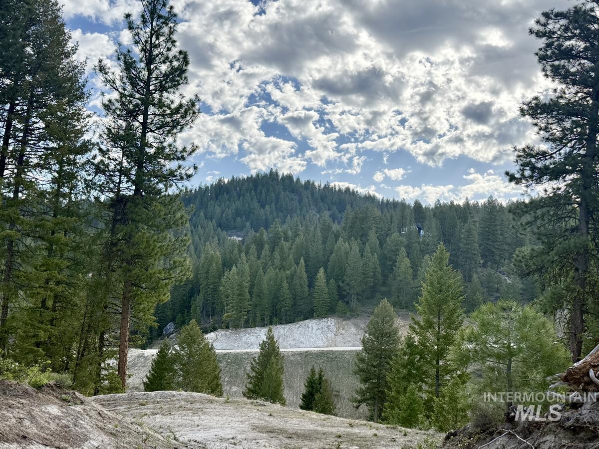 38 San Ignacio Way Cascade, ID 83611 - Photo 8 of 21