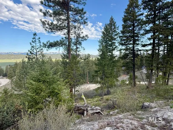 $139,000 | 38 San Ignacio Way, Cascade, ID 83611