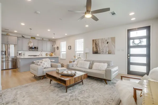 $295,000 | 3461 Vista Highlands Lane, Fort Worth, TX 76135