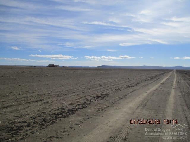 6300 Rolphs Point Lane Christmas Valley, OR 97641 - Photo 6 of 7 Gallery Image 6