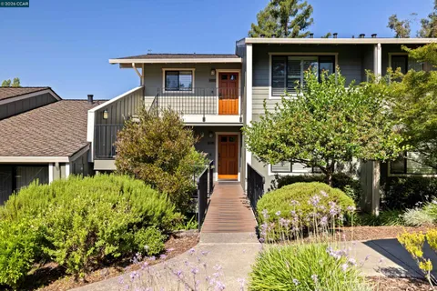 $1,275,000 | 850 Acorn Way, Napa, CA 94558