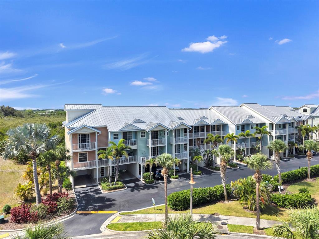 3202 Mangrove Point Drive Ruskin, FL 33570 - Photo 6 of 63