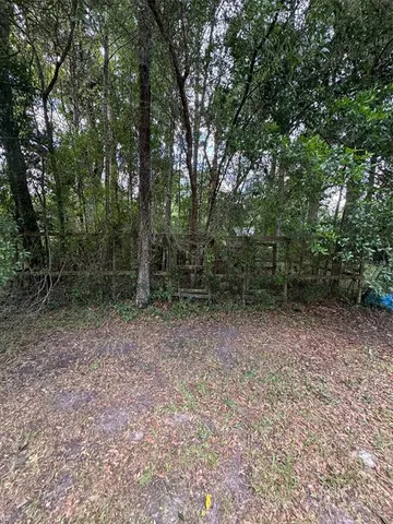 a view of a outdoor space and a yard