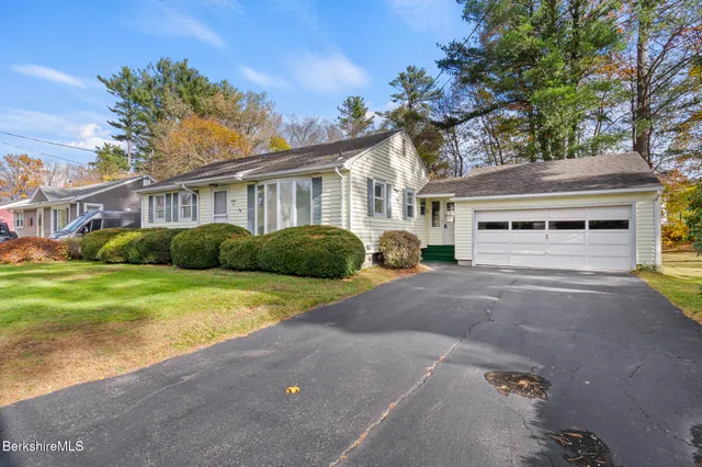 $269,000 | 22 Auburn Street, Pittsfield, MA 01201