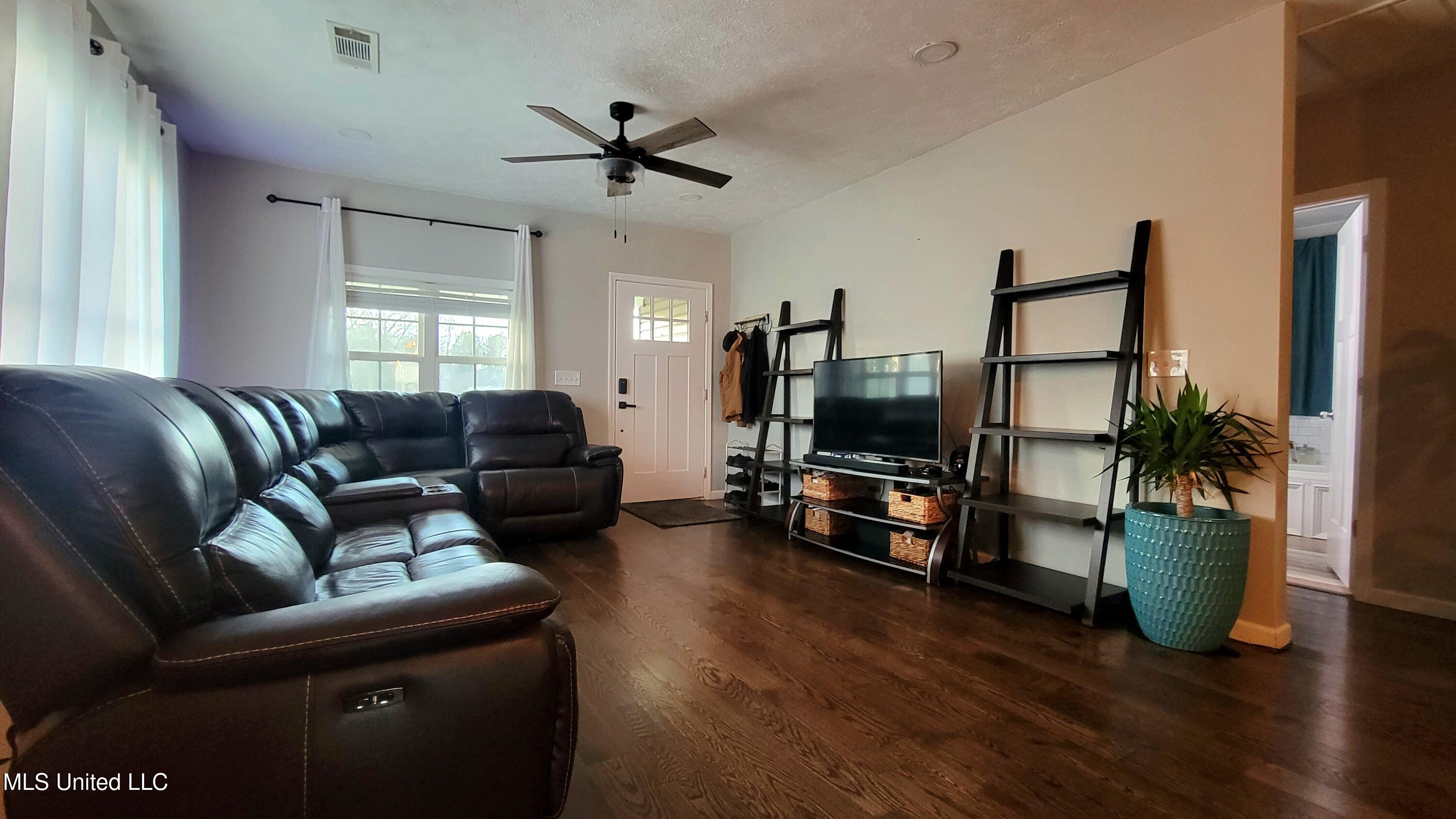 7933 Hickory Little Rock Road Decatur, MS 39327 - Photo 20 of 37 20260112_165030