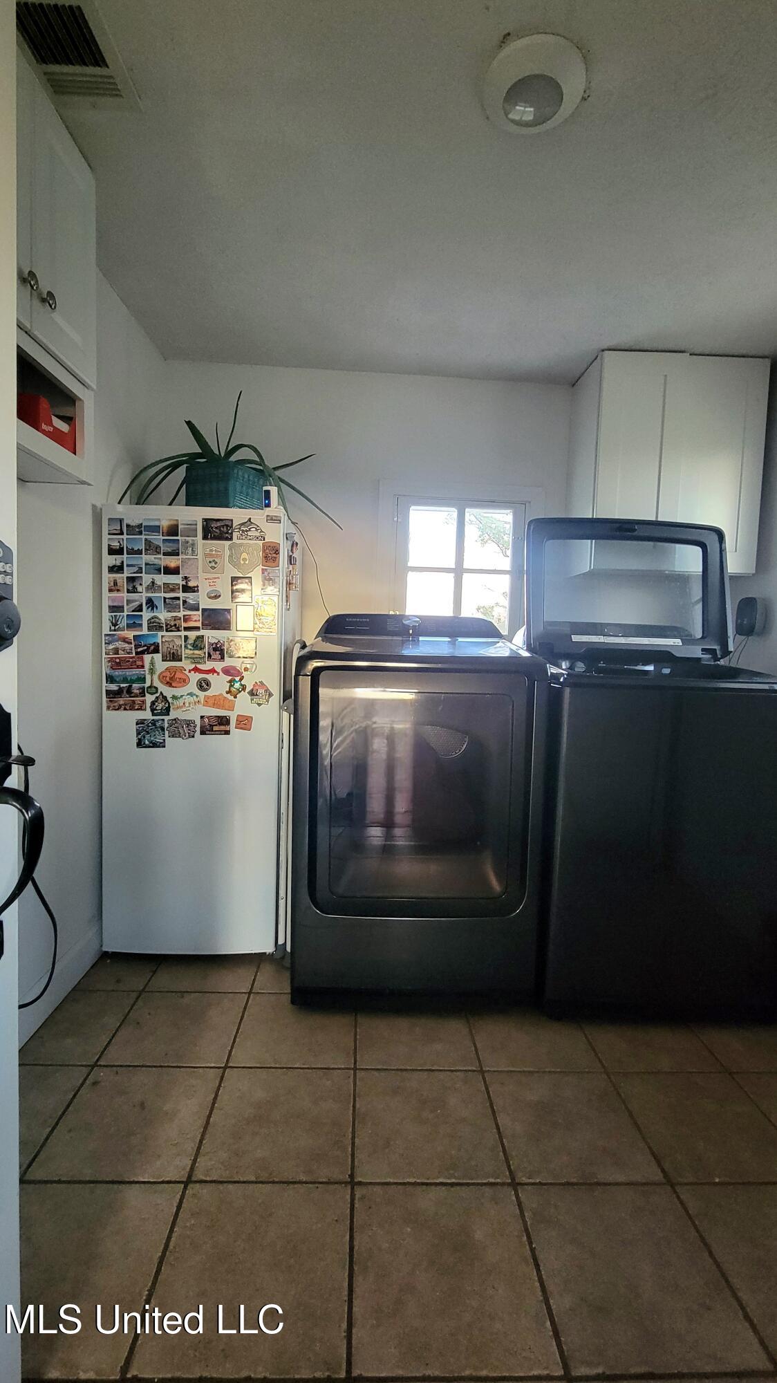 7933 Hickory Little Rock Road Decatur, MS 39327 - Photo 36 of 37 20260112_170349