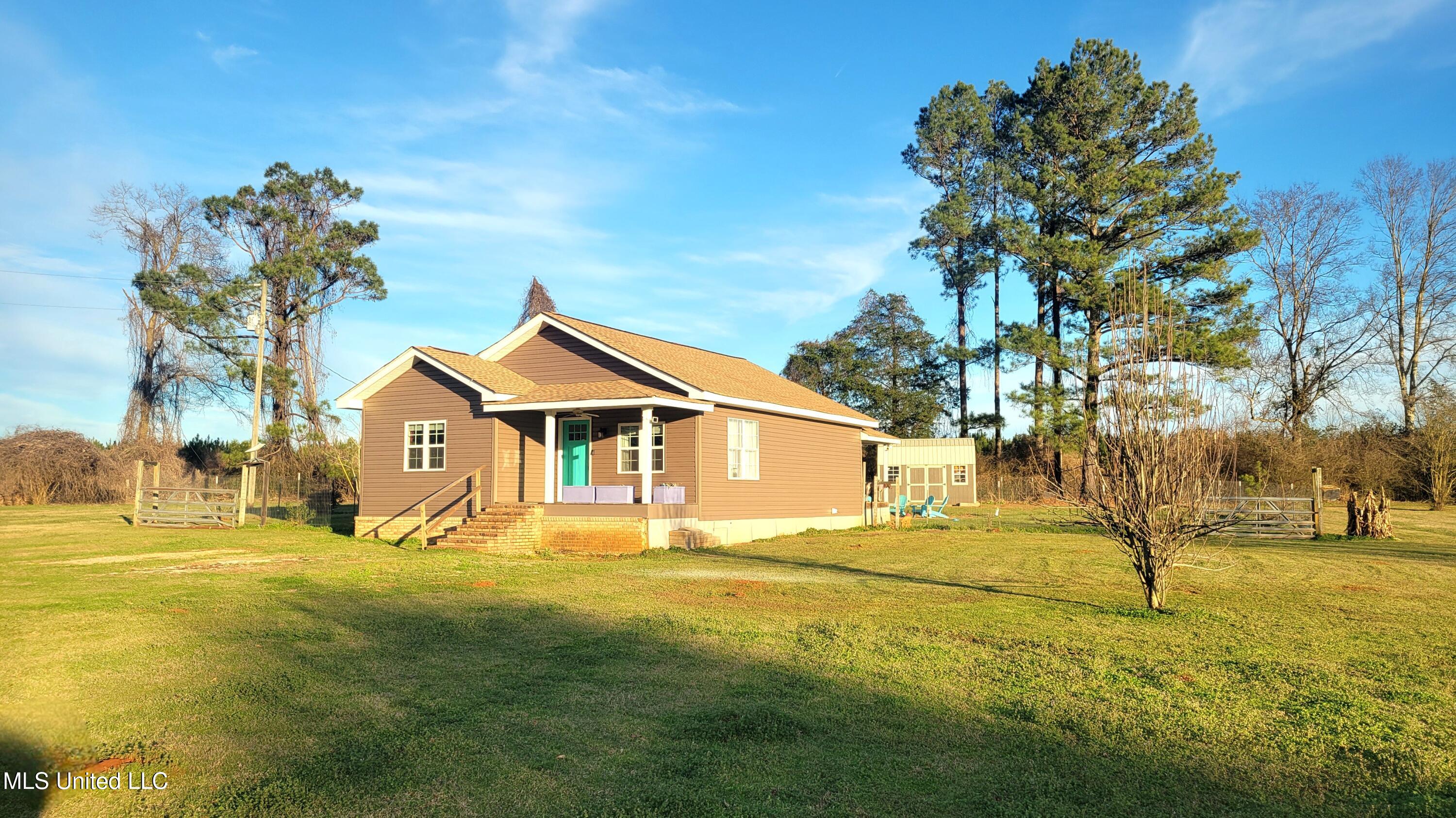 7933 Hickory Little Rock Road Decatur, MS 39327 - Photo 6 of 37 20260112_161911