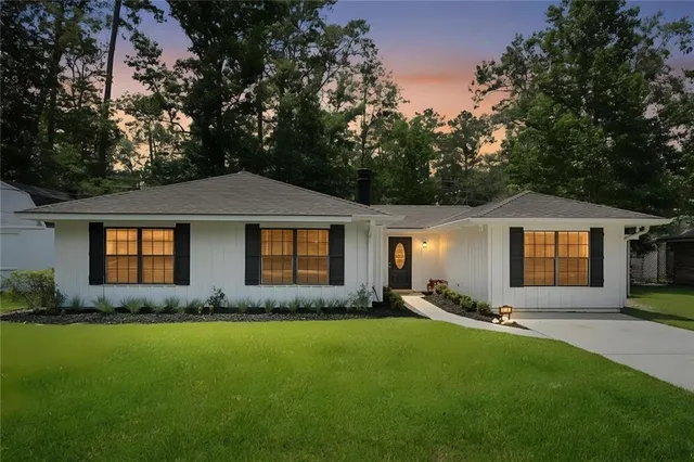$1,895 | 401 Inspiration Lane, Covington, LA 70433