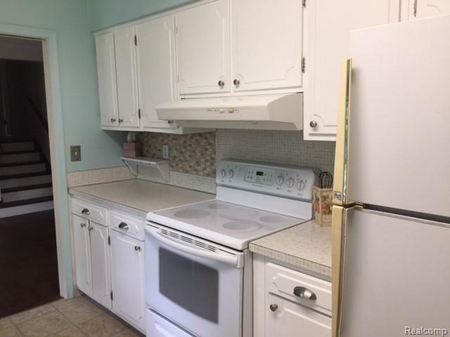 1222 North Linden Road Flint, MI 48532 - Photo 5 of 20