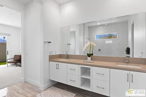 $845,999 | 825 Fountain Drive, Palm Springs, CA 92262