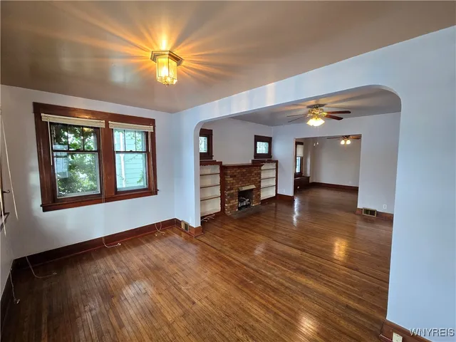 $2,200 | 137 Commonwealth Avenue, Buffalo, NY 14216