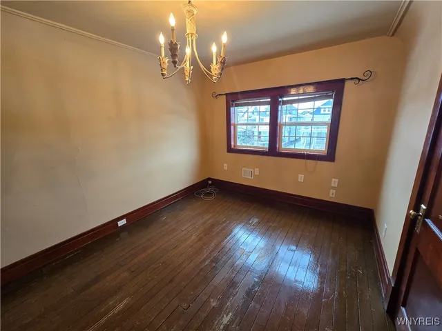 $2,200 | 137 Commonwealth Avenue, Buffalo, NY 14216