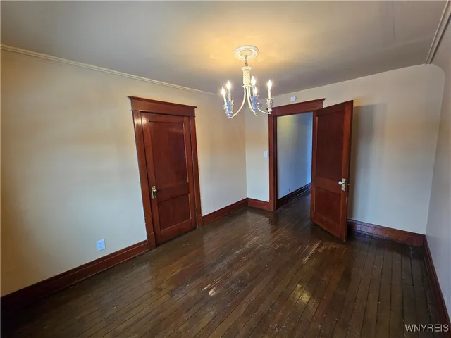 $2,200 | 137 Commonwealth Avenue, Buffalo, NY 14216