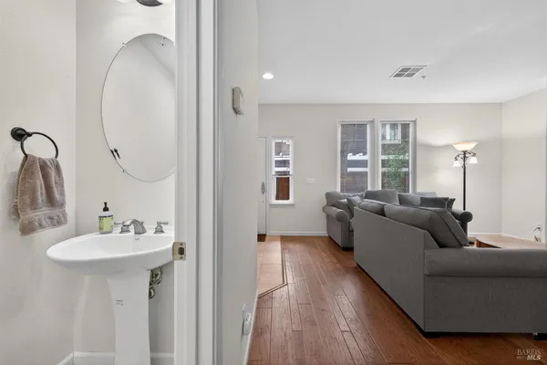 $657,500 | 7942 Scriver Court, Cotati, CA 94931