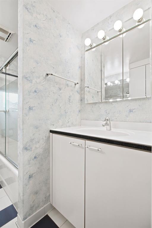 3739 Margate Road Pittsburgh, PA 15221 - Photo 36 of 45 First vanity in main bath